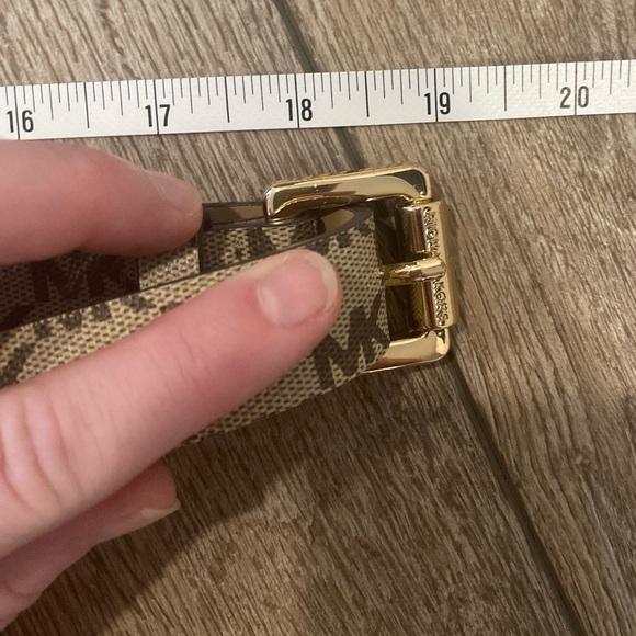 FINAL PRICE💚 NWOT AUTHENTIC MICHAEL KORS MULTI WEAR BAG L/XL - Picture 9 of 9